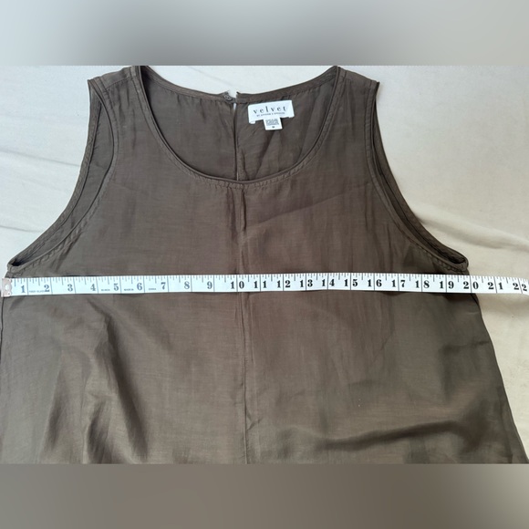Velvet by Graham & Spencer silky A-line, sleeveless dress in dark taupe. M. - Picture 6 of 8